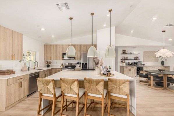 House | 4 bedrooms, Internet