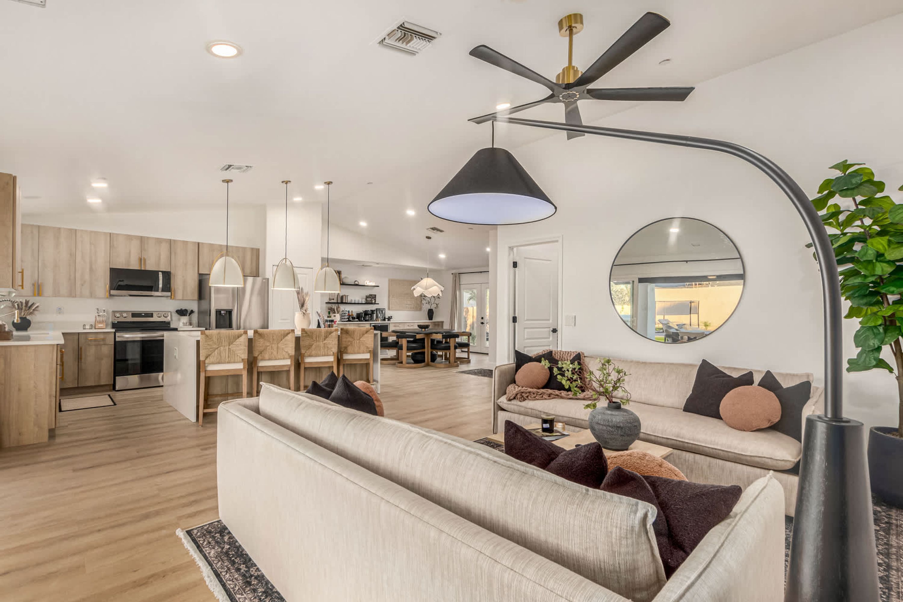House | 4 bedrooms, Internet