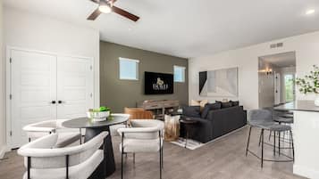 Apartment | 2 bedrooms, Internet