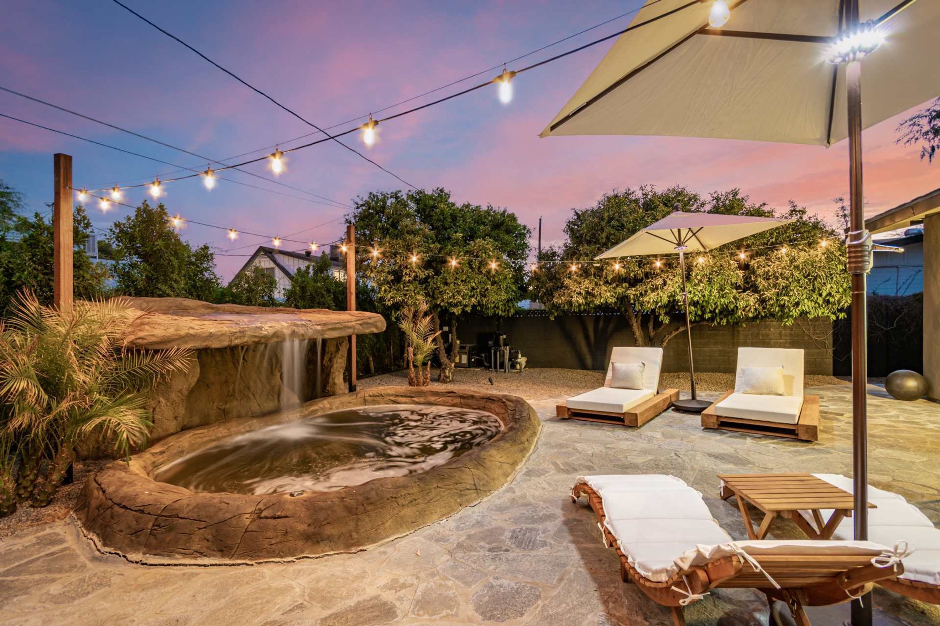 Rumah | 4 kamar tidur dan internet