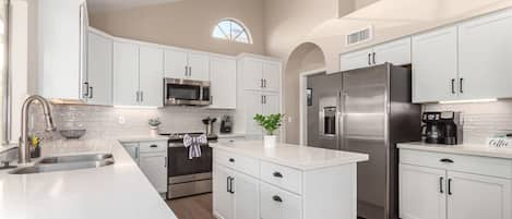 Ferienhaus | 4 Schlafzimmer, Schreibtisch, Internetzugang