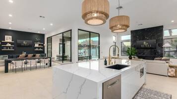 獨棟房屋 | 5 間臥室、書桌、網路服務