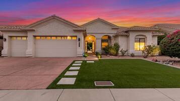 獨棟房屋 | 5 間臥室、書桌、網路服務