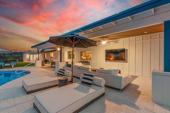 House | 5 bedrooms, Internet