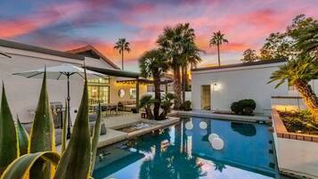 House | 4 bedrooms, Internet