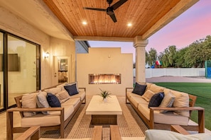 House | 6 bedrooms, Internet - Sweetwater Resort Estate Tennis Pool Spa Vball (Scottsdale)