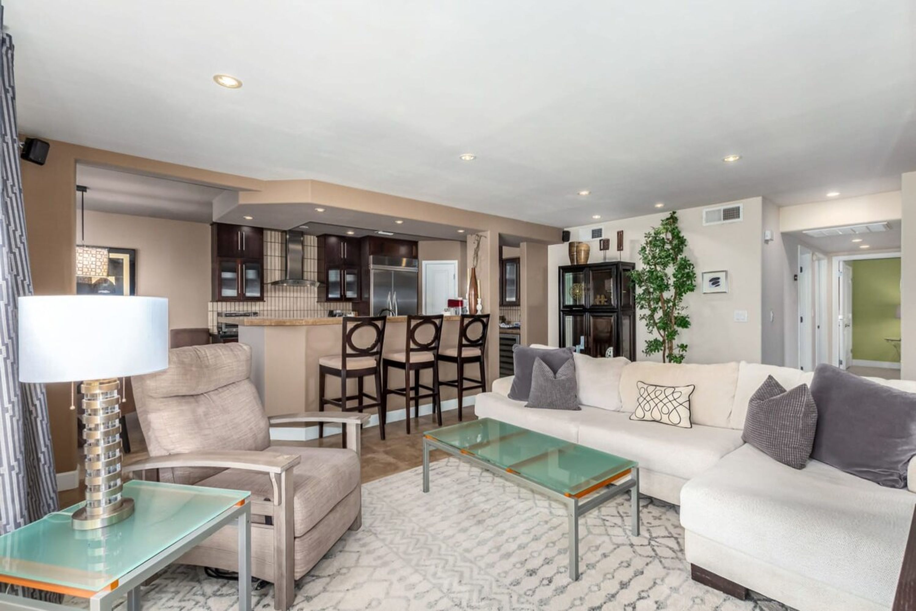 Nhà | 3 phòng ngủ, bàn, truy cập Internet tốc độ cao 