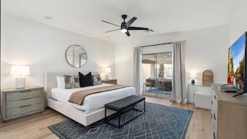 House | 6 bedrooms, desk, Internet