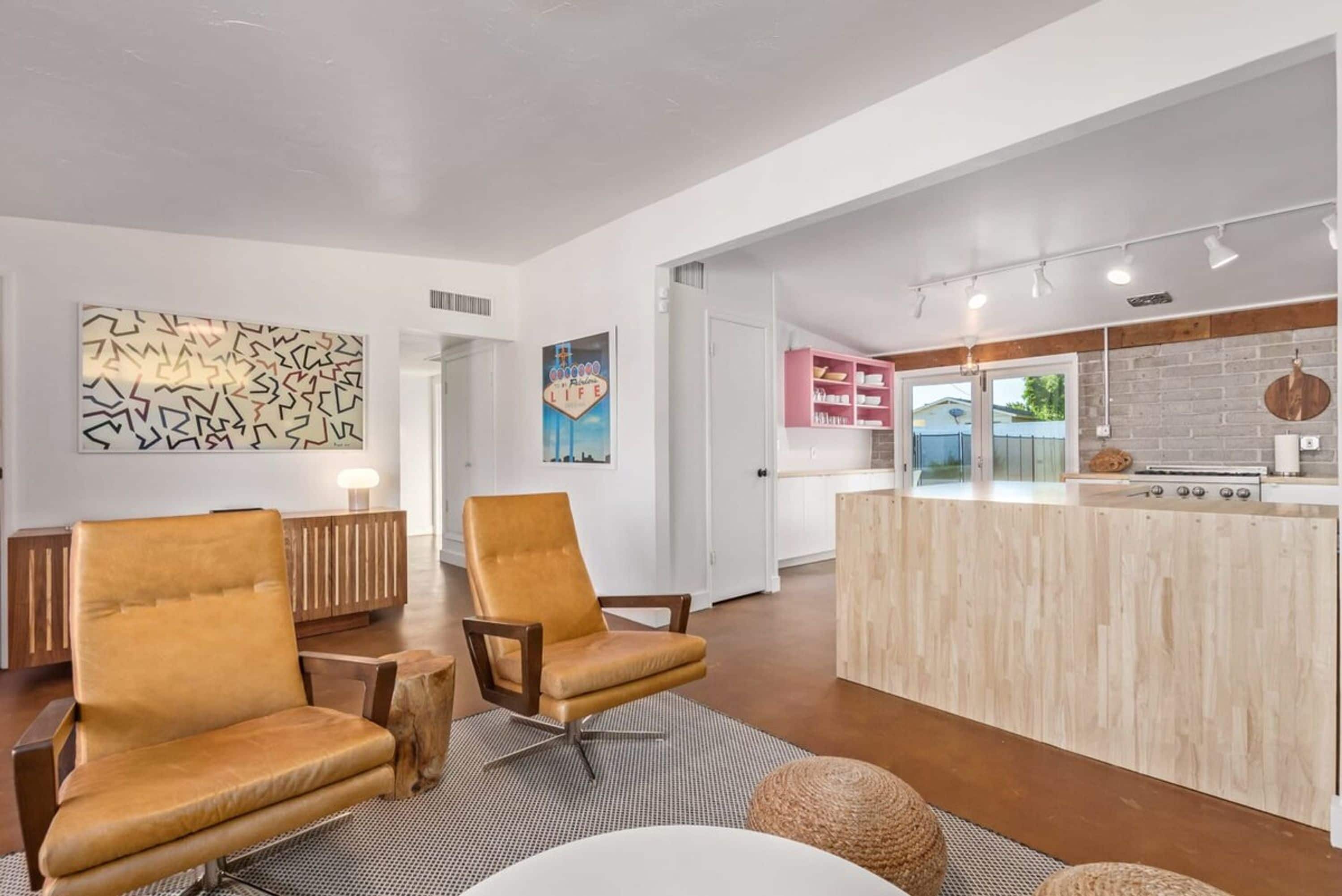 منزل | 3 عدّة غرف نوم وخدمة الإنترنت