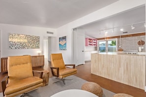 3 habitaciones y acceso a internet