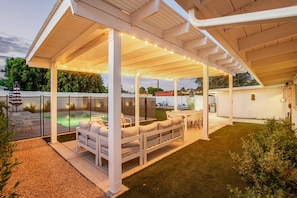 House | 3 bedrooms, Internet - Northview Mid-century Escape Pool Firepit Bocce (Phoenix)