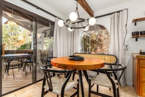 House | 4 bedrooms, desk, Internet - Serenity Retreat Sedona Hot Tub Games Firepit (Sedona)