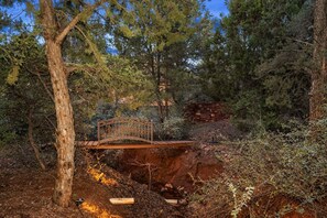 House | 4 bedrooms, desk, Internet - Serenity Retreat Sedona Hot Tub Games Firepit (Sedona)