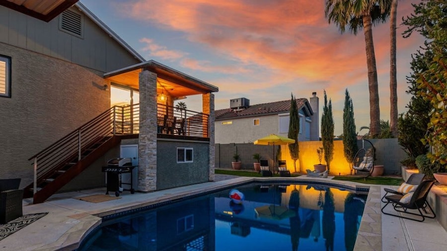 Princess Retreat Private Pool Firepit Sleeps 12