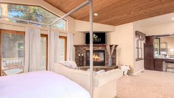 Suite | 5 bedrooms, Internet