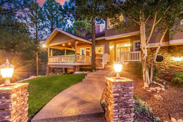 Suíte | 5 quartos, acesso à internet de alta velocidade