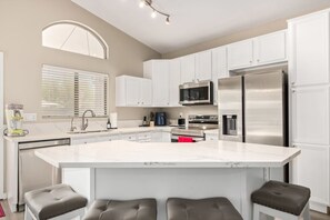 House | 4 bedrooms, Internet