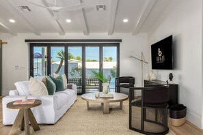 House | 4 bedrooms, Internet - The Kingsley Custom Heated Pool Chef Kitchen Chess (Scottsdale)