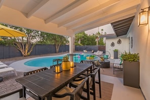 4 bedrooms, Internet - Casa Paradiso Pool Firepit Al-fresco Living (Scottsdale)