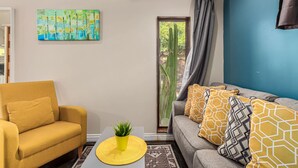 Studio - Coronado Casita - Mins to DT Airport Hospitals (Phoenix)