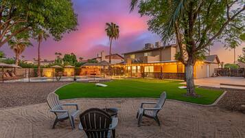 House | 5 bedrooms, Internet