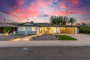 House | 4 bedrooms, Internet