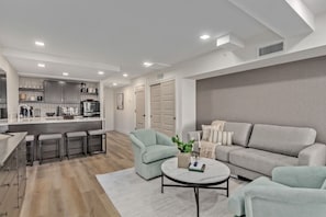 Apartment, Accessible | Desk, Internet - LUX City View Studio Old Town Gym Balcony (Scottsdale)