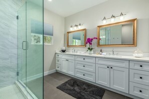 House | 4 bedrooms, Internet - Modern Arcadia Estate Htd Pool Bikes Chef Kitchen (Phoenix)