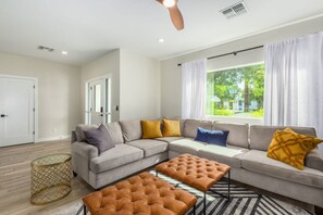 Hus | 4 sovrum och internet