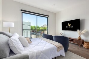 Apartment, Accessible | 2 bedrooms, Internet - LUX Penthouse Old Town Walkable Gym Mtn Views (Scottsdale)