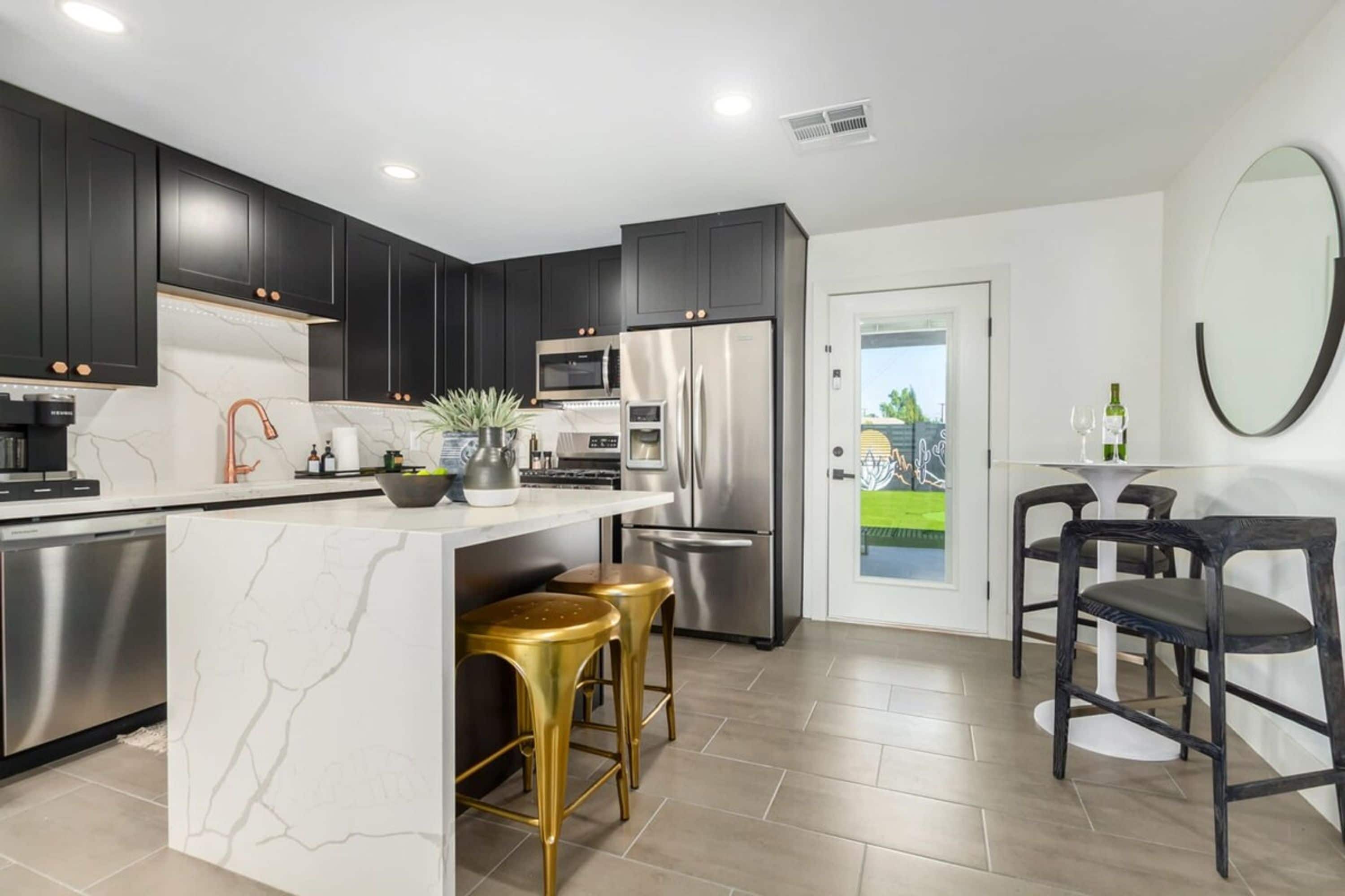 House | 4 bedrooms, Internet