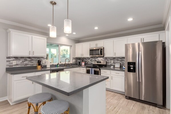 Maison | 4 chambres, bureau, Internet