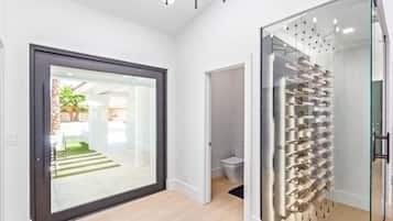 House | 4 bedrooms, Internet