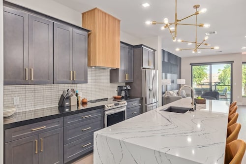 City View LUX Penthouse Old Town Gym Walkable