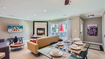 Apartment, Accessible | 3 bedrooms, Internet