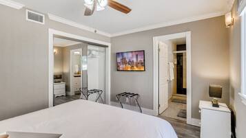 3 bedrooms, Internet