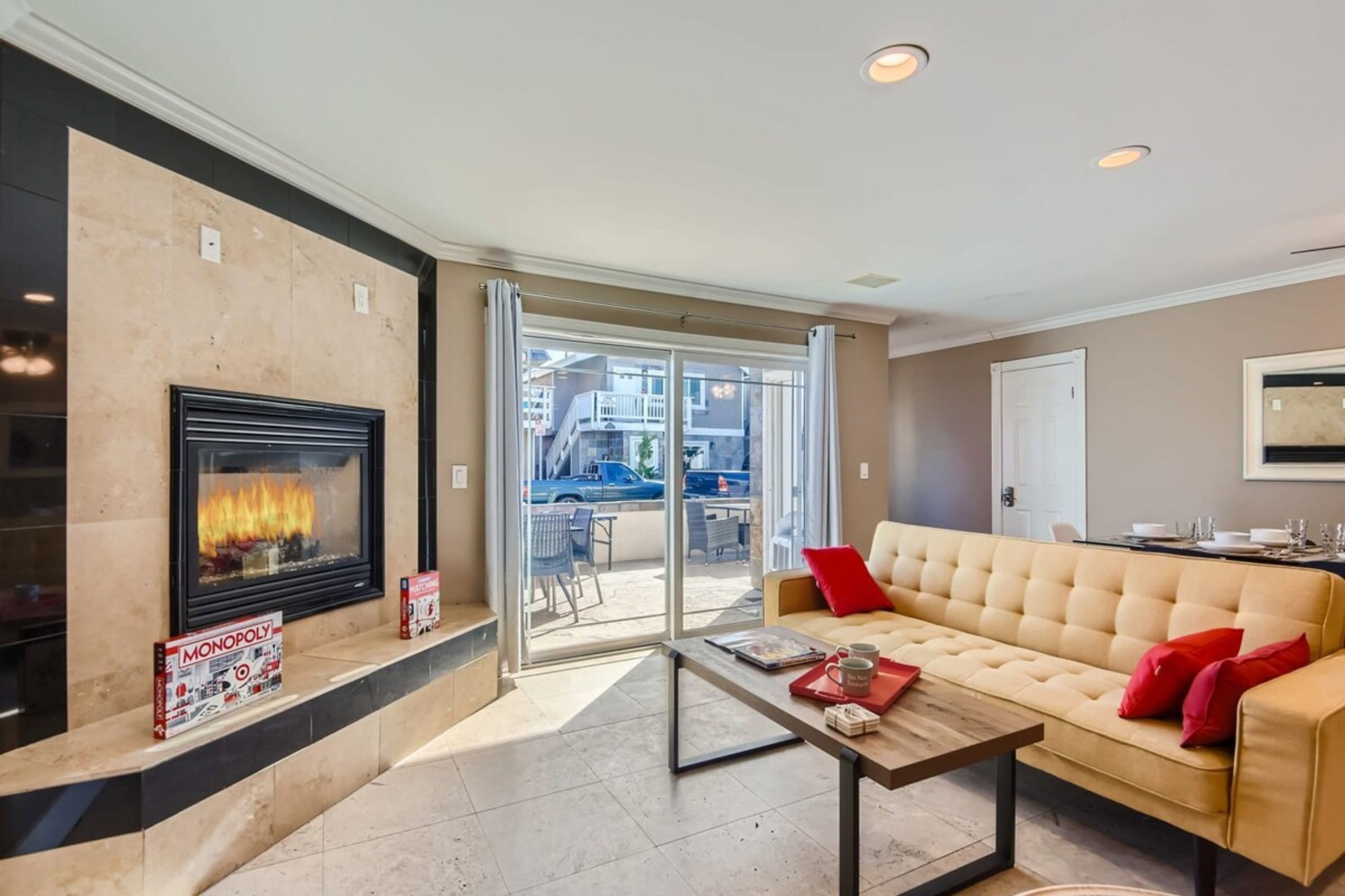 อพาร์ทเมนท์, พร้อมสิ่งอำนวยความสะดวกสำหรับผู้พิการ | 3 ห้องนอน, อินเทอร์เน็ตความเร็วสูง