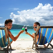 Chic Beachside BBQ Fast Wifi - C2