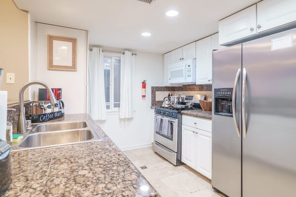 Appartamento, accessibile ai disabili | Cucina privata