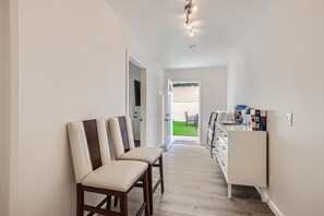 6 habitaciones y acceso a internet 