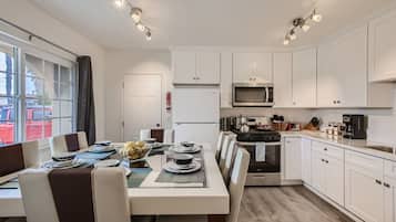 House, Accessible | 6 bedrooms, Internet