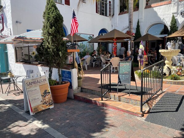 公寓 | 1 間臥室、網路服務