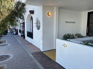 Apartment | 1 bedroom, Internet - Walk to Beach - King Apt In 1 Area - AC (San Clemente)