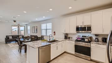 Maison, accessible aux personnes à mobilité réduite