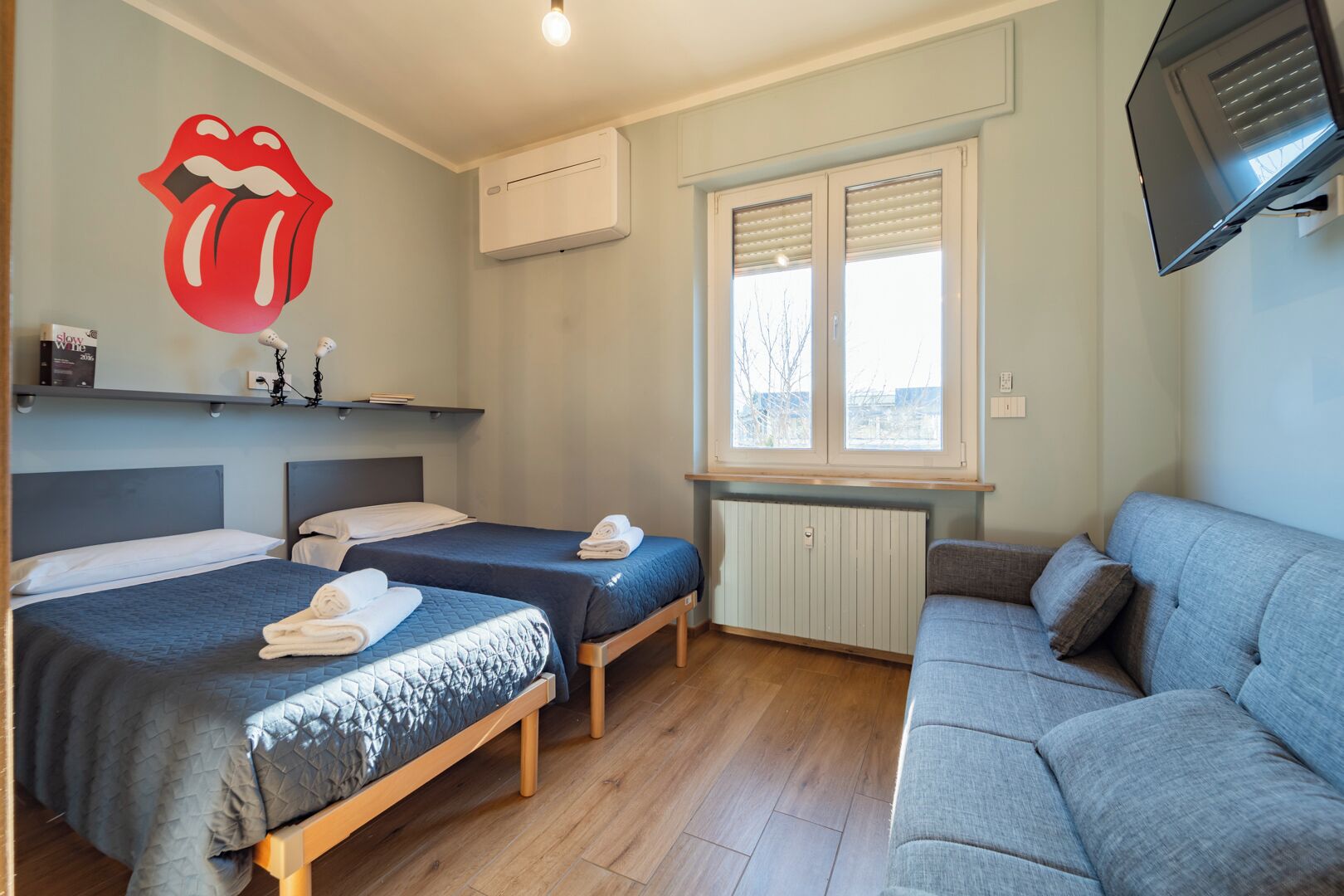 Bügeleisen/Bügelbrett, kostenloses WLAN, Bettwäsche