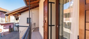 Pina's house - One Bedroom Apartment, Sleeps 4