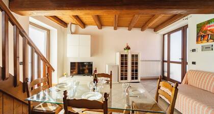 Rifugio la Rocca - Zwei Schlafzimmer Haus, Schläft 8