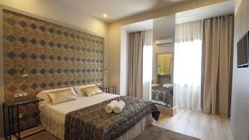 Superior Double Room, City View