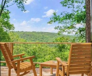 Property grounds - Collection of 6 Ozark Log Cabins (Eureka Springs)