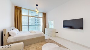 Bügeleisen/Bügelbrett, kostenloses WLAN, Bettwäsche